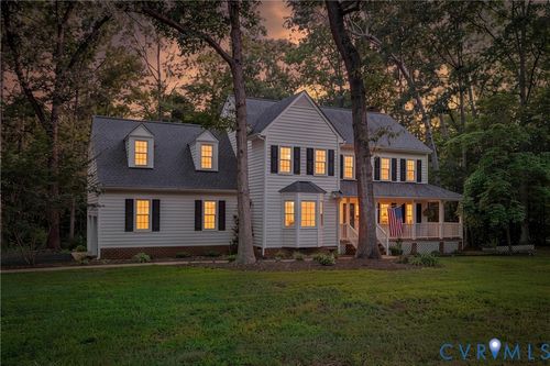 10030 Cheroy Woods Ln, Ashland, VA, 23005-7928 | Card Image