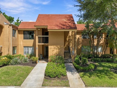203-11172 Green Lake Dr, Boynton Beach, FL, 33437-1469 | Card Image