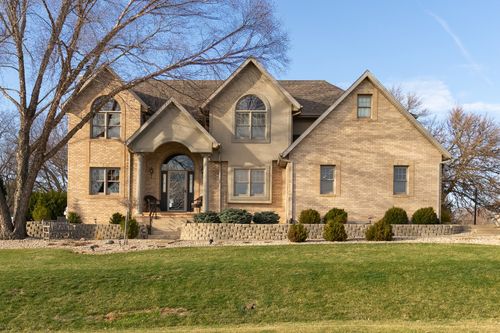 100 Willow Trl, Spring Valley, IL, 61362-9749 | Card Image
