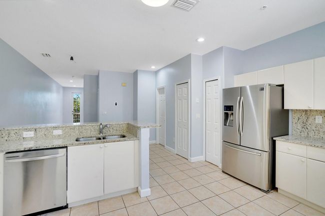 2148 Shoma Drive, Townhouse with 3 bedrooms, 3 bathrooms and null parking in Royal Palm Beach FL | Image 14