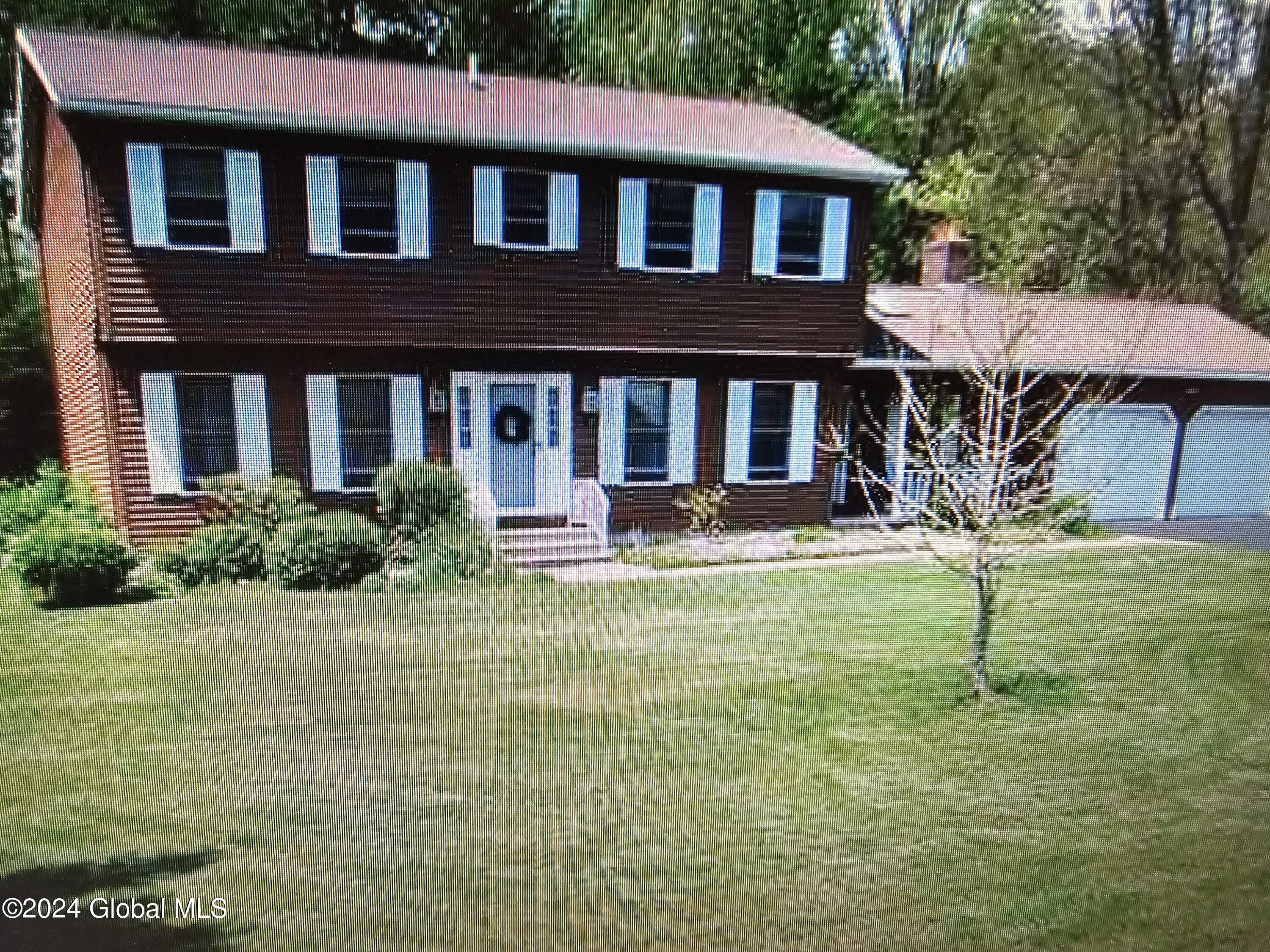 Jones Rd, Saratoga Springs, NY 12866