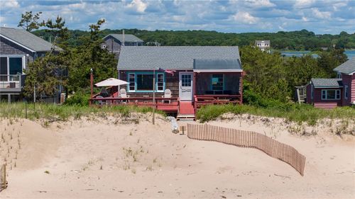497 Atlantic Ave, Westerly, RI, 02891-4333 | Card Image