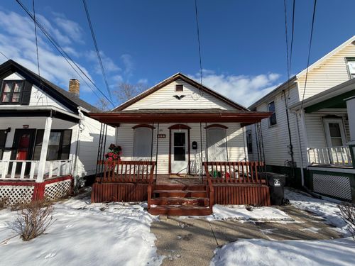 923 Racine St, RACINE, WI, 53403 | Card Image