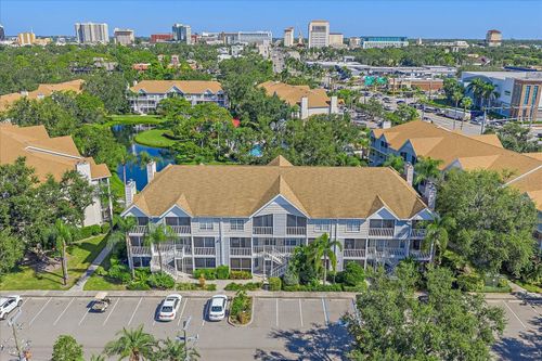 207-850 S Tamiami Trl, SARASOTA, FL, 34236-7888 | Card Image