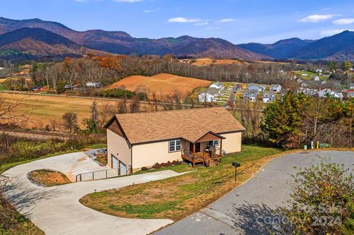 71 Foothills Cove, Clyde, NC, 28721 | Card Image