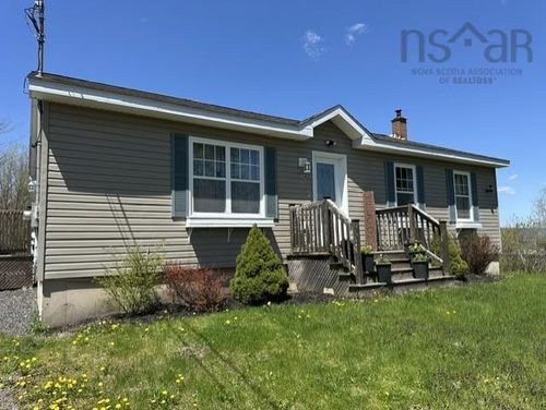 1554 N Main St, Westville, NS, B0K2A0 | Card Image