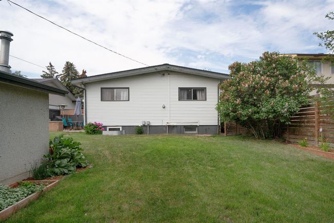 4828 Nipawin Cres Nw, House detached with 4 bedrooms, 2 bathrooms and 3 parking in Calgary AB | Image 41