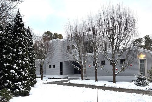 37 The Hunt Cir, Mashpee, MA, 02649-4245 | Card Image