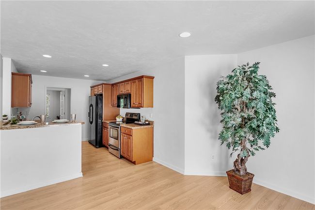 106 Cougar Ln, House other with 4 bedrooms, 3 bathrooms and 4 parking in Claridge PA | Image 6