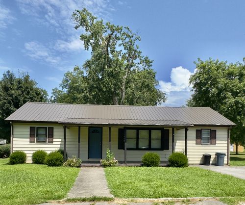408 Horton St, Decherd, TN, 37324-3332 | Card Image