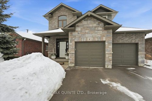 42 Kempton Ave, Belleville, ON, K8N0E9 | Card Image