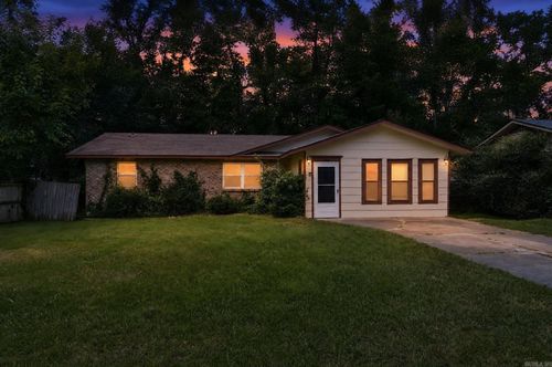 408 Overland Trl, Jacksonville, AR, 72076-5740 | Card Image
