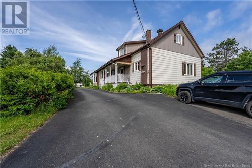 6 Rue Tardif, Saint Léonard, NB, E7E1Z5 | Card Image
