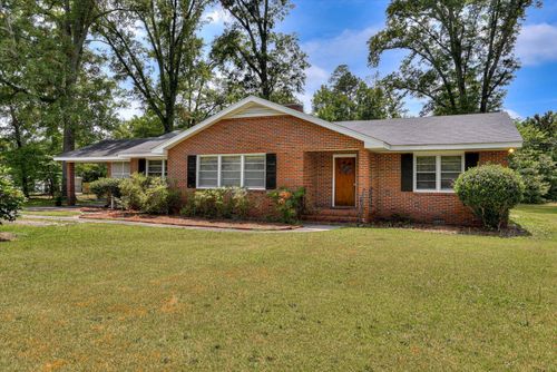413 Dixie Dr, Thomson, GA, 30824-2827 | Card Image