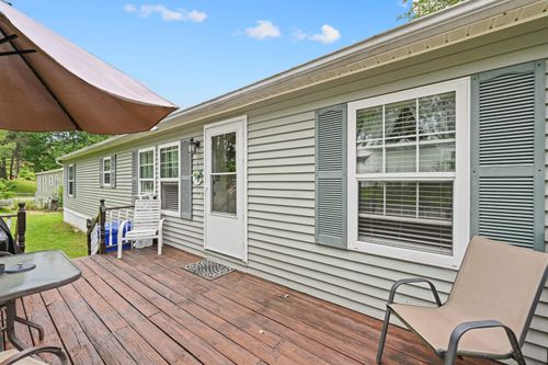 92 Hill Top Cir, Richmond, VT, 05477-9542 | Card Image