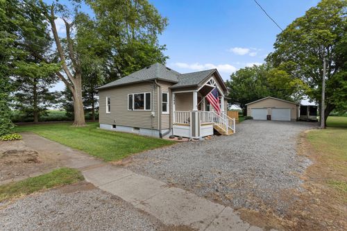 245 W North St, Cisco, IL, 61830-6626 | Card Image