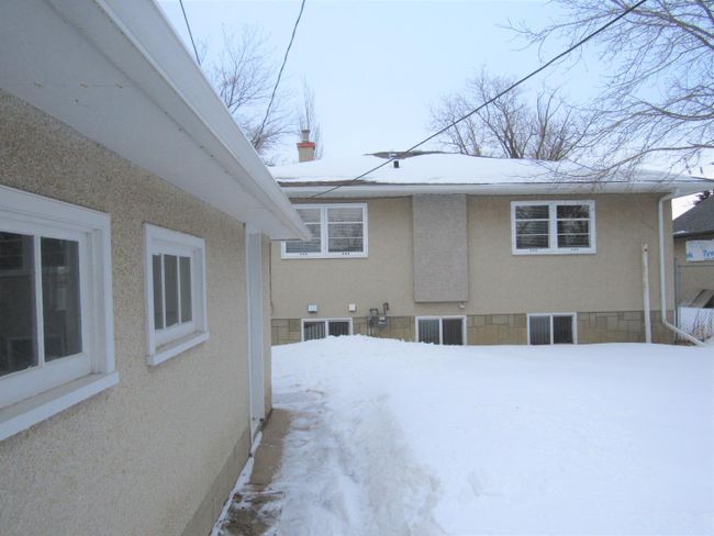 4703 49 Avenue, Home with 4 bedrooms, 2 bathrooms and 4 parking in Vermilion AB | Image 31