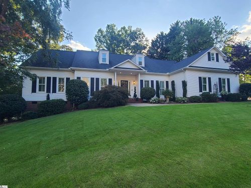 305 Beckworth Dr, Taylors, SC, 29687-6452 | Card Image