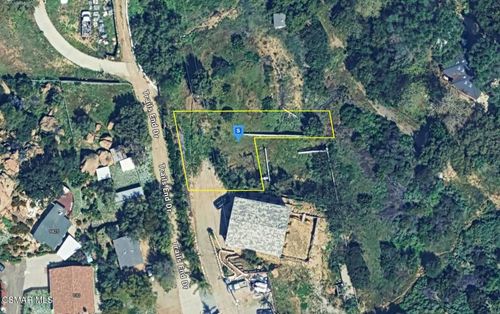 9430 Trails End Drive, Chatsworth, CA, 91311 | Card Image