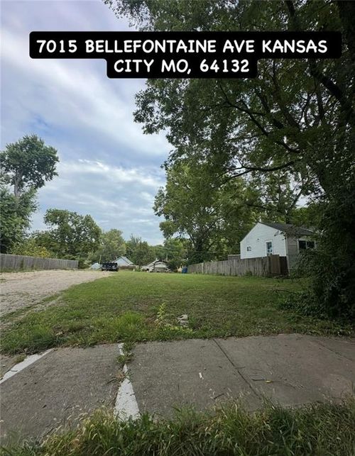 7015 Bellefontaine Ave, Kansas City, MO, 64132-3227 | Card Image