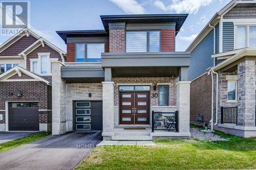30 Routley St, Kitchener, ON, N2R0S2 | Card Image