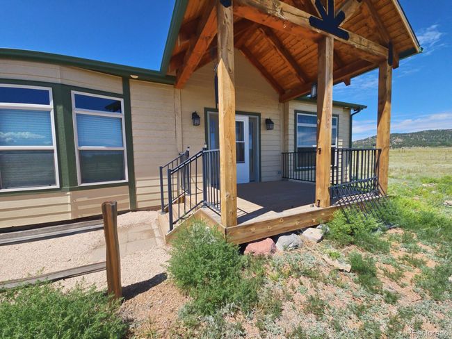 1925 Doe Valley Rd, House other with 3 bedrooms, 2 bathrooms and null parking in Guffey CO | Image 9