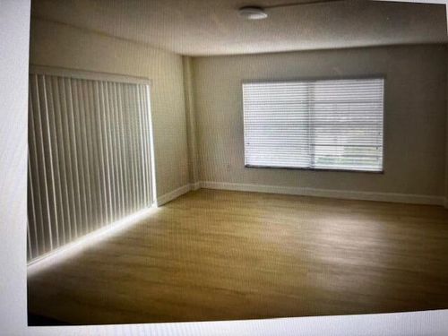 702-4164 Inverrary Dr, Lauderhill, FL, 33319-4577 | Card Image