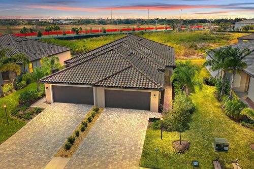 5514 Tidal Breeze Cv, BRADENTON, FL, 34211-1492 | Card Image