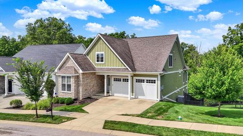 1528 S Hathaway Ct, Bloomington, IN, 47401-7186 | Card Image