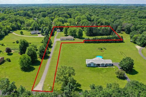W5423 Briarwood Road, Sugar Creek, WI, 53121 | Card Image