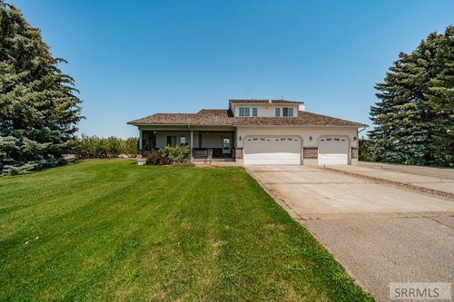 3071 E 670 N, Roberts, ID, 83444-5203 | Card Image