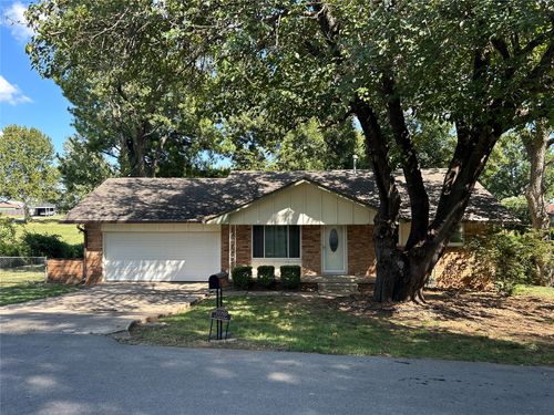 11755 S 76th East Ave, Bixby, OK, 74008-2023 | Card Image