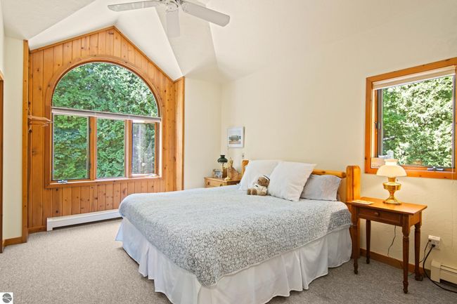 3485 N West Torch Lake Dr, House other with 5 bedrooms, 4 bathrooms and null parking in Kewadin MI | Image 48