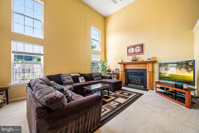 8 Merion Dr, House other with 4 bedrooms, 3 bathrooms and null parking in THORNDALE PA | Image 5