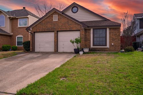 1124 Settlers Way, Lewisville, TX, 75067-7408 | Card Image