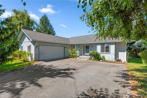 40 Mclallen Ln, Manson, WA, 98831-9789 | Card Image