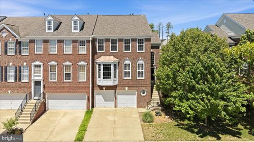 7009 Courtyard Way, HAYMARKET, VA, 20169-3315 | Card Image