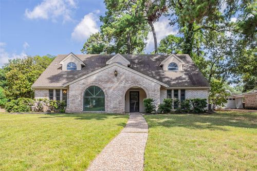 5822 Boyce Springs Dr, Houston, TX, 77066-2318 | Card Image