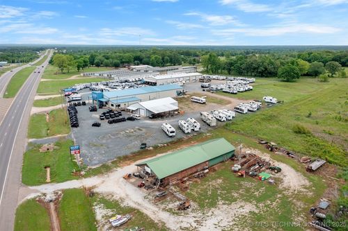 1100 Ne Lincoln Rd, Idabel, OK, 74745-2412 | Card Image