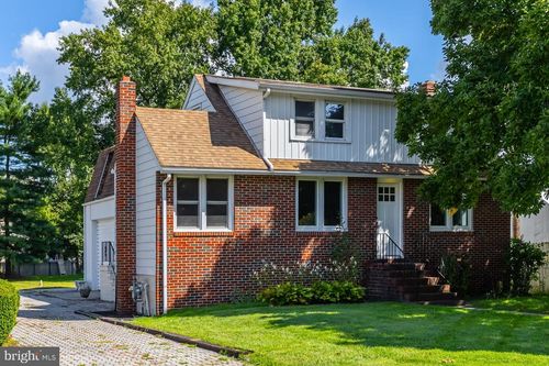 6 Sunset Ave, PENNSVILLE, NJ, 08070-1137 | Card Image