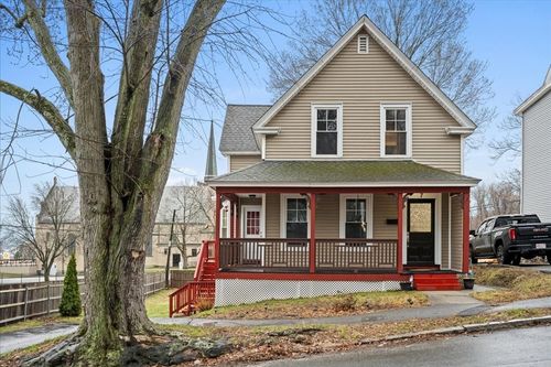 7 Chadwick St, Worcester, MA, 01605-1207 | Card Image