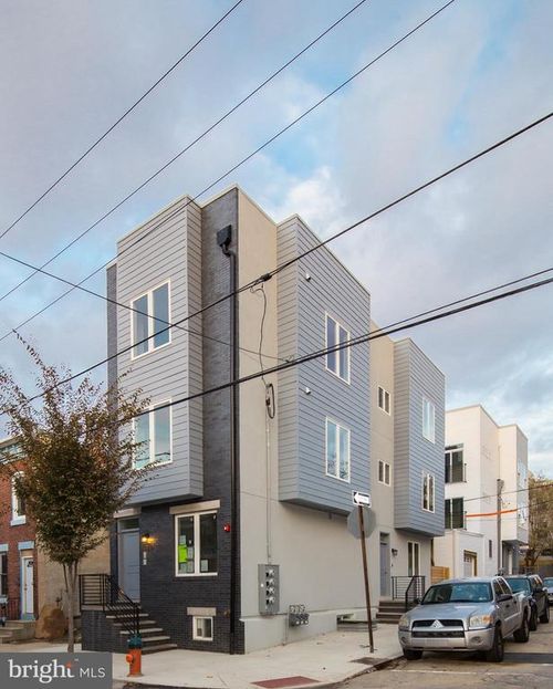 b-1223 N 30th St, PHILADELPHIA, PA, 19121-4588 | Card Image
