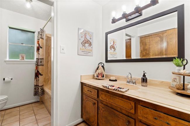 9510 Gates Loop, House other with 2 bedrooms, 1 bathrooms and 2 parking in Manvel TX | Image 11