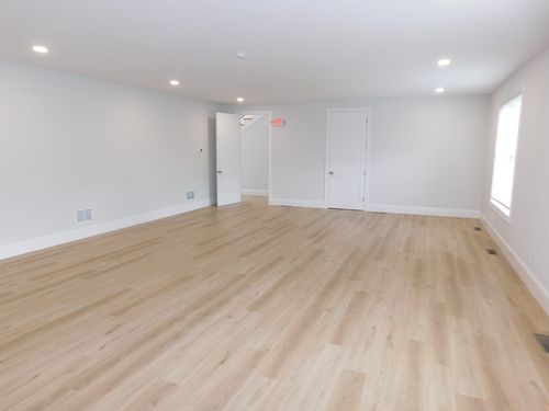 3-25 Lake St, Seekonk, MA, 02771-1742 | Card Image