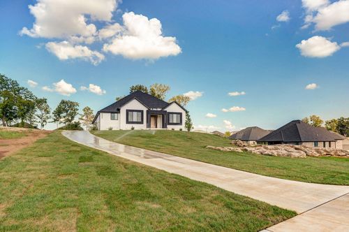 5980 S Dollison Ave, Springfield, MO, 65810-3037 | Card Image