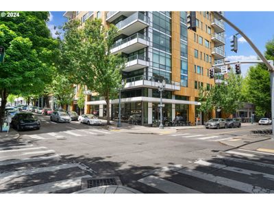 203 - 311 Nw 12 Th Ave, Condo with 1 bedrooms, 1 bathrooms and 1 parking in Portland OR | Image 2