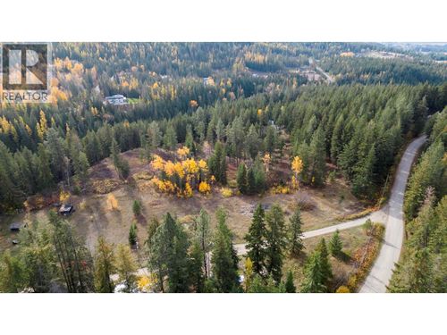 7948 Wallace Rd, Vernon, BC, V1B3N2 | Card Image