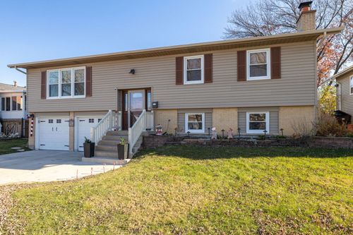15309 Arroyo Dr, Oak Forest, IL, 60452-1729 | Card Image