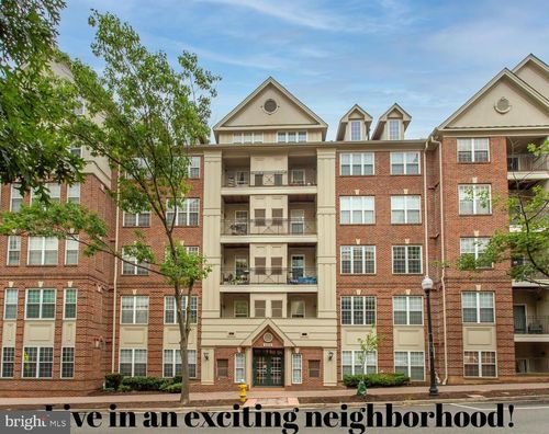402-2310 14th St N, ARLINGTON, VA, 22201-5879 | Card Image