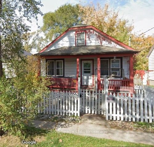 95 Chetwood St, Saint Catharines, ON, L2S2A6 | Card Image